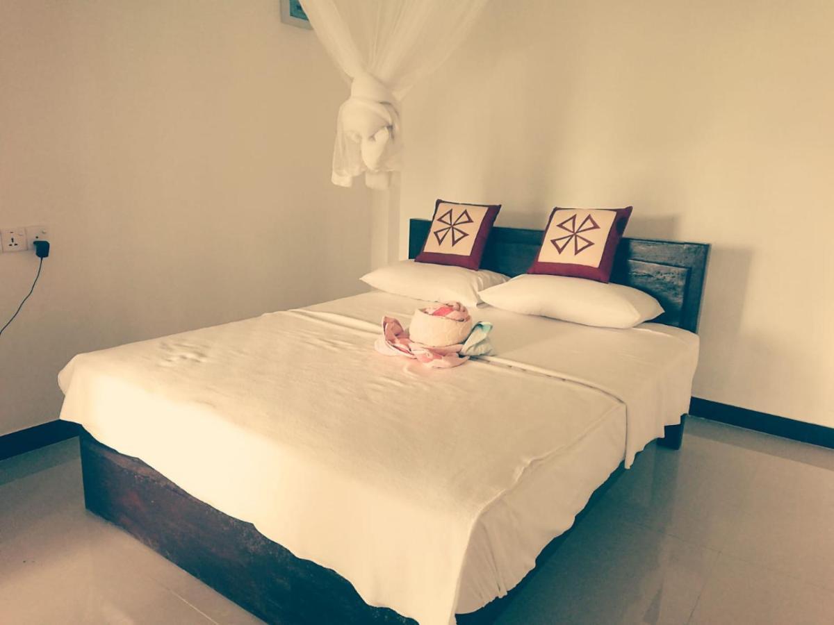 Dulmini Homestay Ella Zewnętrze zdjęcie