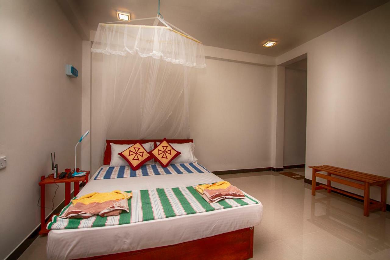 Dulmini Homestay Ella Zewnętrze zdjęcie